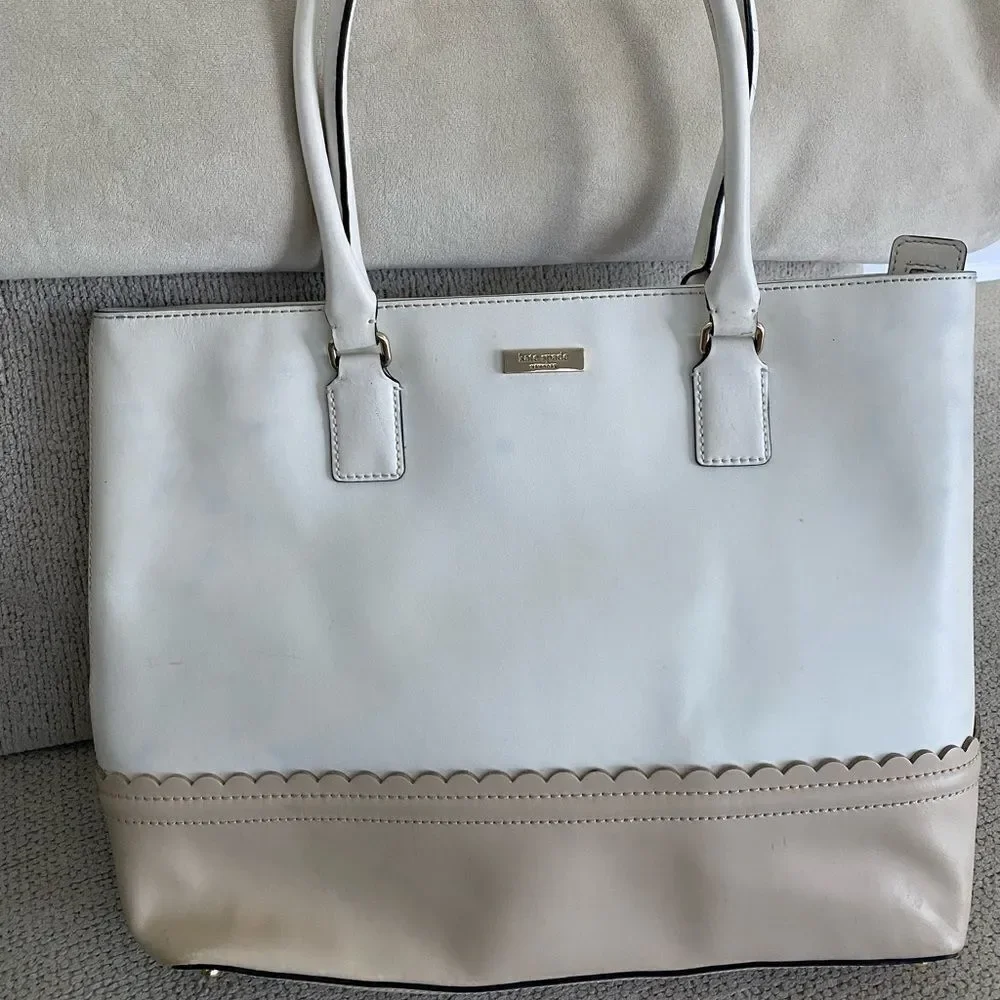 Kate Spade - Picture 1 of 5